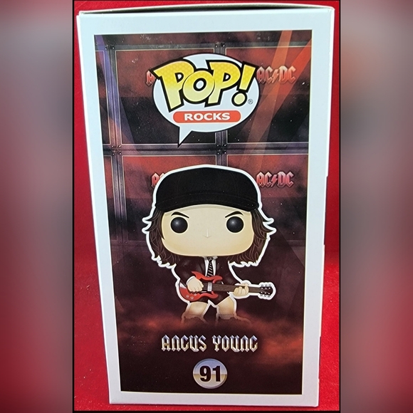 Angus young of acdc funko # 91 (nib)    with pop protector - Picture 6 of 7
